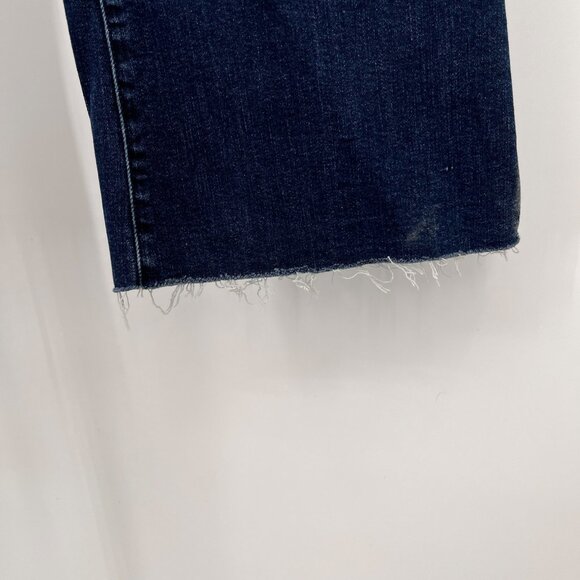 MOTHER The Weekender Fray Jeans Size 30 Flare Raw Hem Dark Wash USA Made - Picture 11 of 15